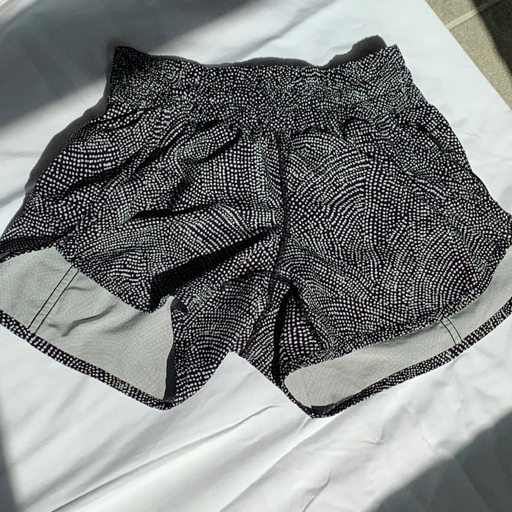 Lululemon Track That Mid-Rise Lined Short